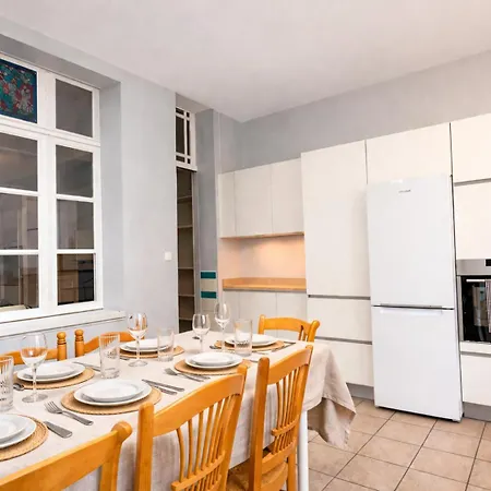 Apartamento La Vue Cathédrale - Grande Maison En Hypercentre, Idéal Groupe *